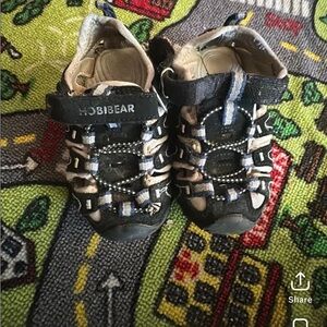 Hobibear Kids Black and Blue Sneakers